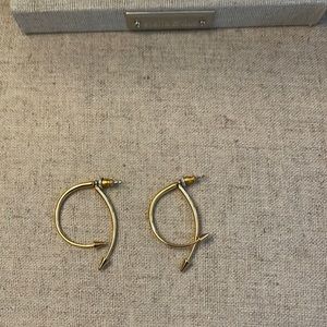 Stella & Dot Winding Arrow Earrings